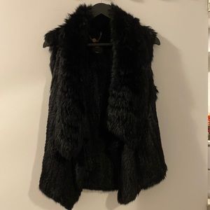 Xs Bebe fur vest in black
